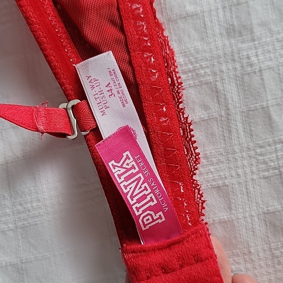 VS PINK red sequins bra - Picture 6 of 6